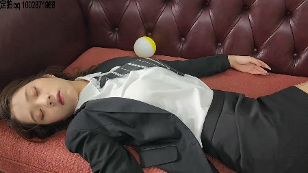 一往情深 催眠原创被控制后贩卖的女主播