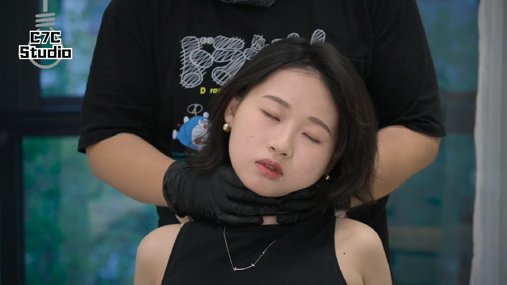 C7C会员频道作品2 掐死美女kk